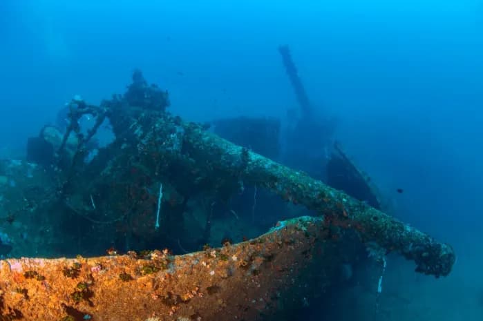 HMS Hermes — 3