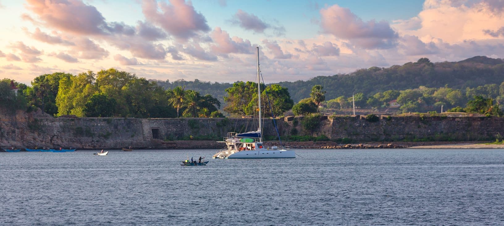 Back Bay - Trincomalee by Sail Lanka Charter